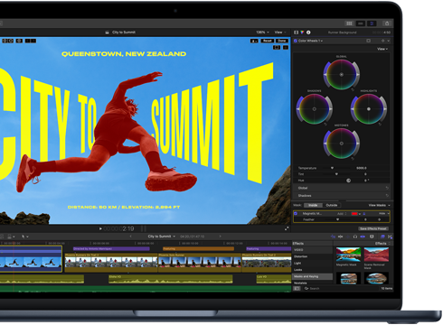 Gedeeltelijk scherm van MacBook Air met een video die wordt bewerkt om de prestaties van de M5‑chip te laten zien